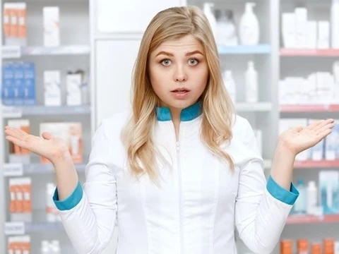 В России может закрыться половина аптек из-за лекарств в супермаркетах