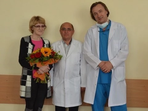 Из НИИ онкологии им. Петрова выписана пациентка с бионженерным протезом трахеи