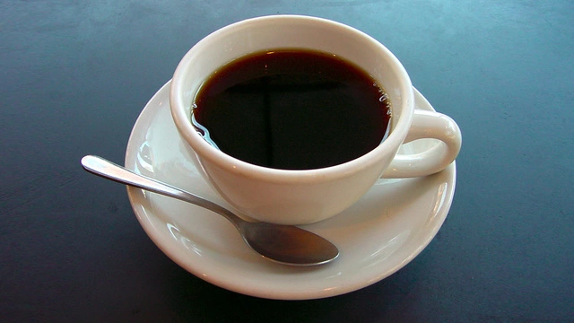 Ученые рассказали, почему пить кофе до завтрака опасно