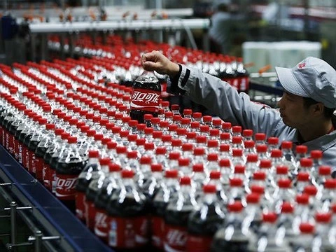 Жажда знаний: исследователи выяснили, вредно ли пить Кока-Колу