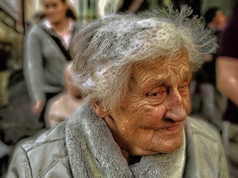 Заболевания легких в среднем возрасте увеличивают риск деменции