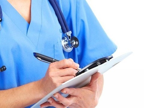 Минздрав и ФФОМС готовятся обучать страховых поверенных