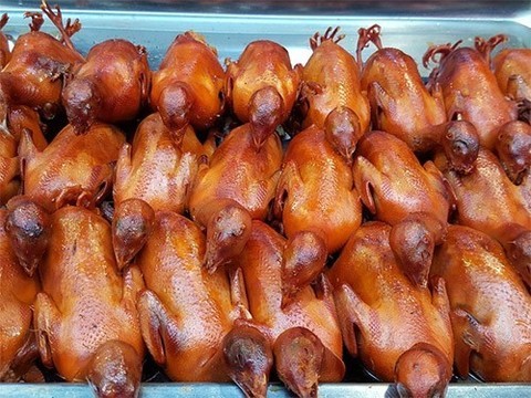 Жареная курица укорачивает жизнь зрелых женщин